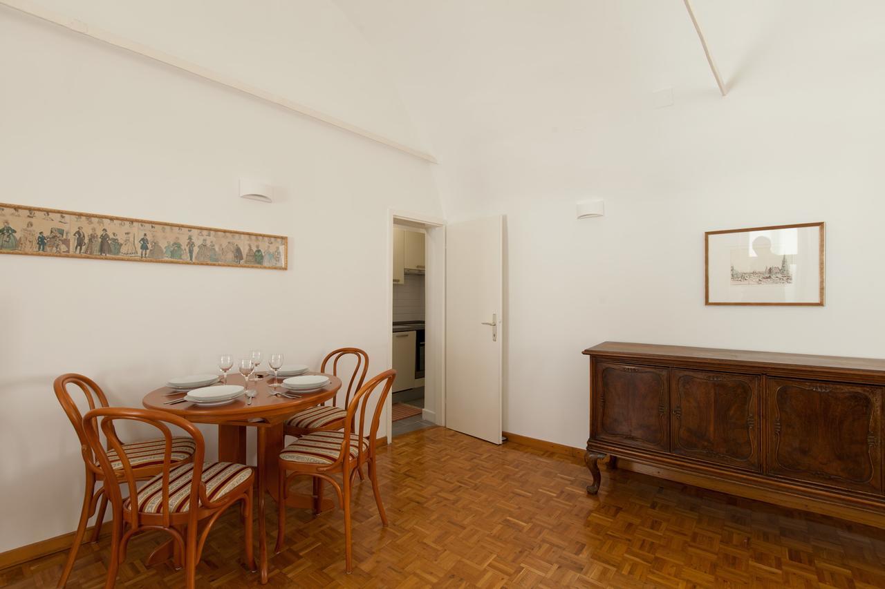 Charming Apartment Laura Tour As Ljubljana By Town Hall Eksteriør bilde